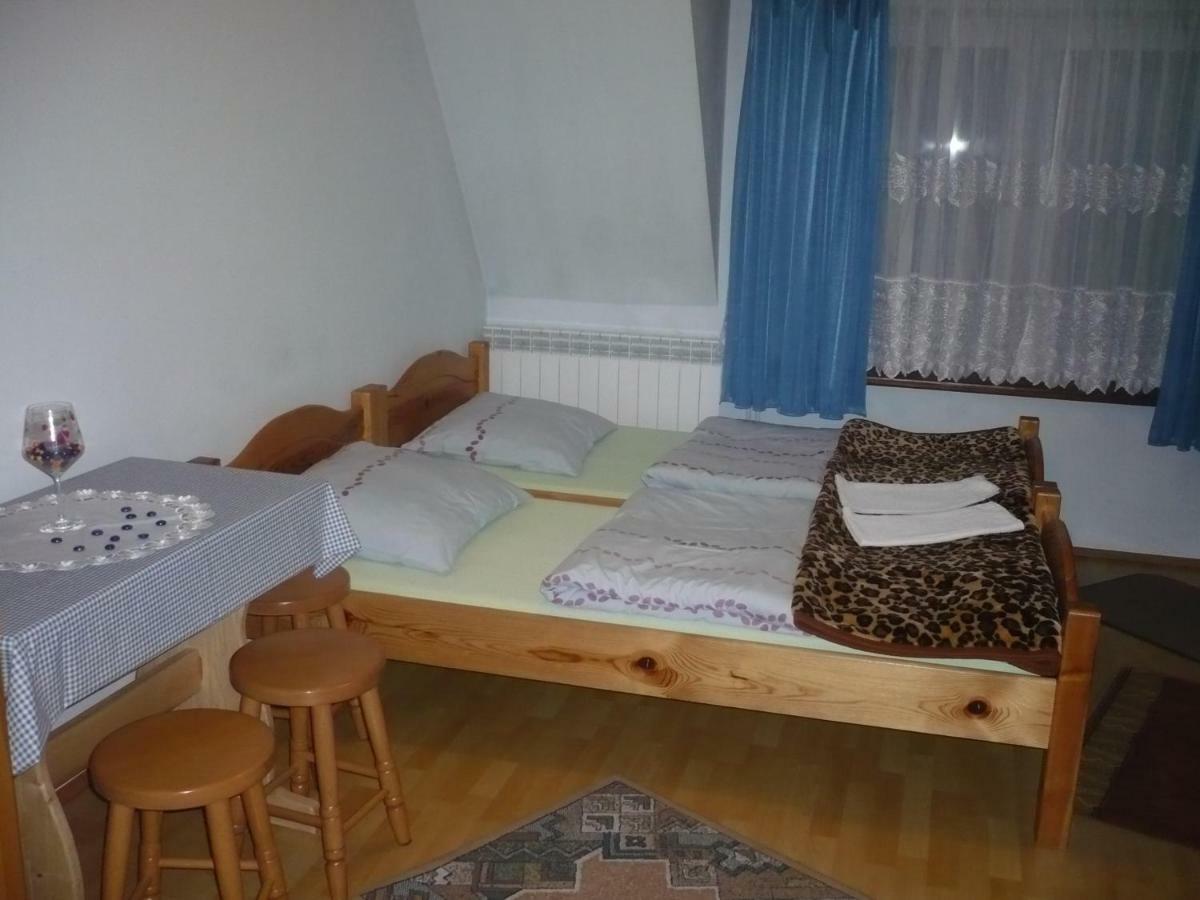 Pokoje Goscinne W Gorach Kościelisko Esterno foto