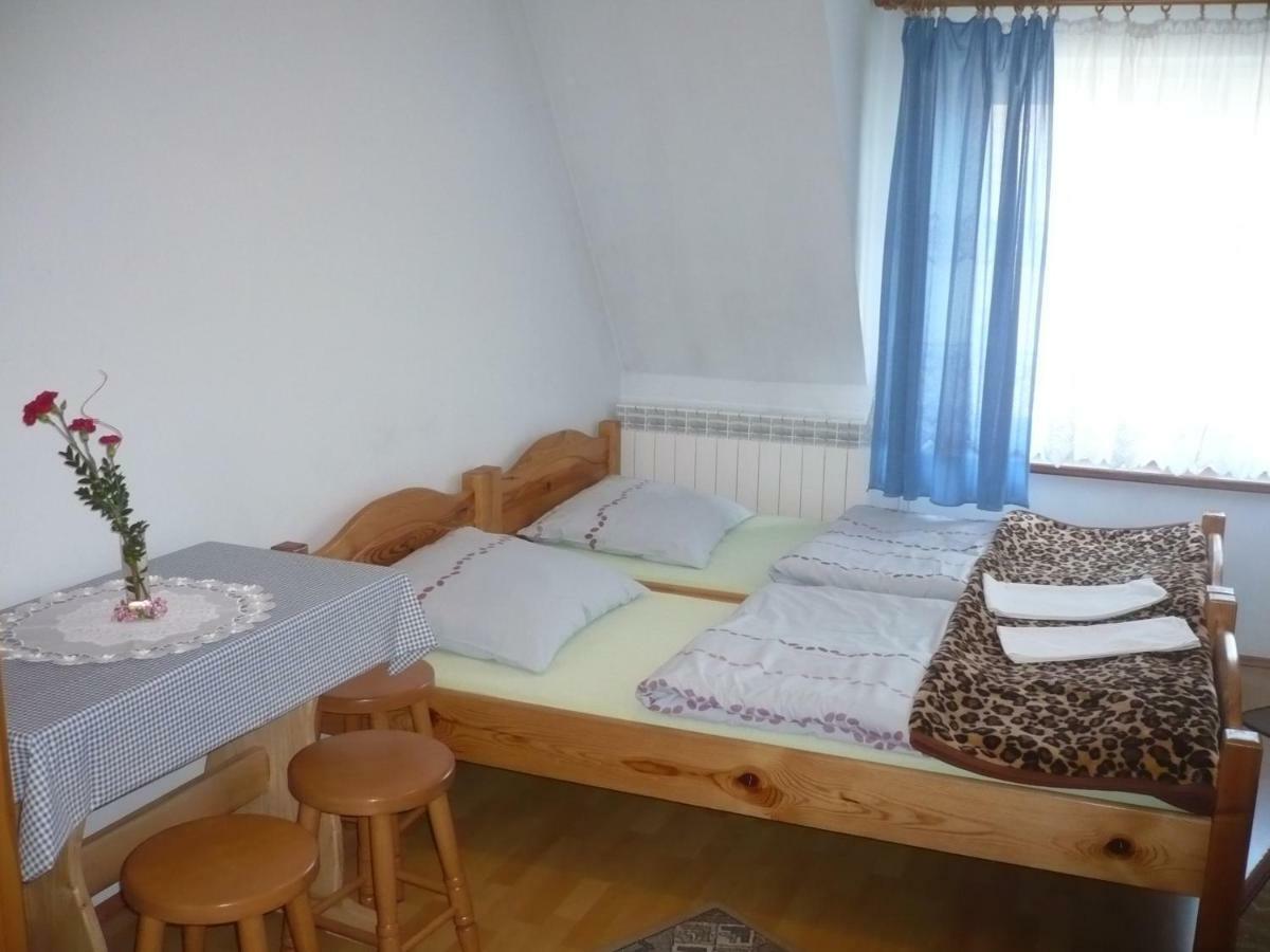 Pokoje Goscinne W Gorach Kościelisko Esterno foto