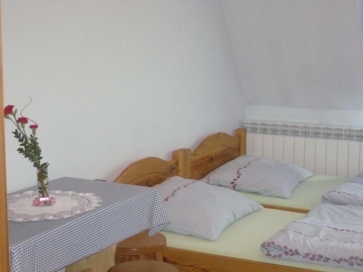 Pokoje Goscinne W Gorach Kościelisko Esterno foto